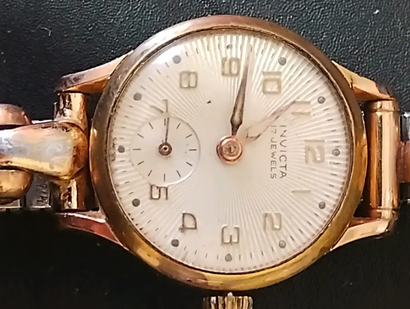 Reloj de Pulsera Invicta Vintage Dorado - 1