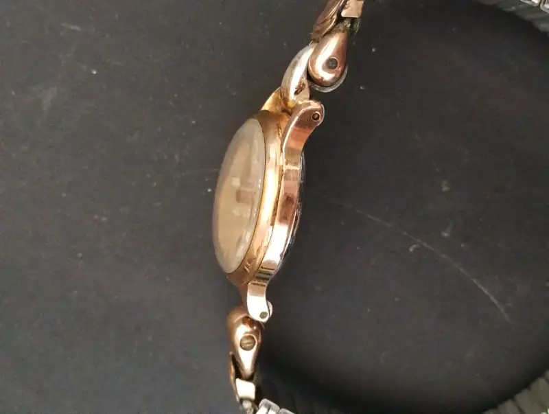 Reloj de Pulsera Invicta Vintage Dorado - 4