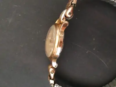 Reloj de Pulsera Invicta Vintage Dorado - miniatura 4