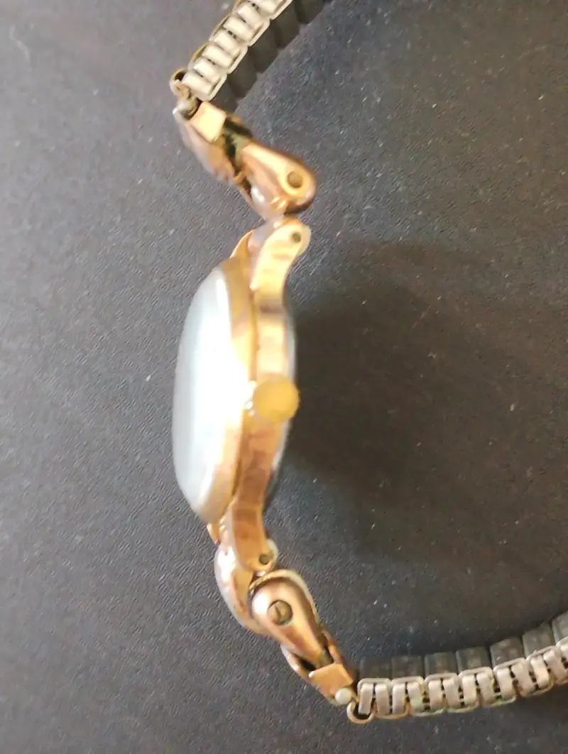 Reloj de Pulsera Invicta Vintage Dorado - 6