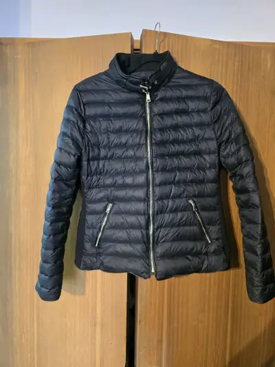 Chaqueta Acolchada Negra Zara Mujer - miniatura 1