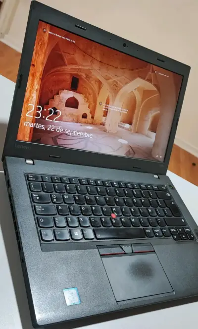 Laptop Lenovo ThinkPad T470P Intel Core i7 - miniatura 1