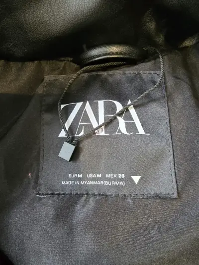 Parka acolchada negro Zara para mujer - miniatura 2