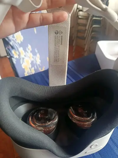 Gafas de Realidad Virtual meta quest 3s - miniatura 2