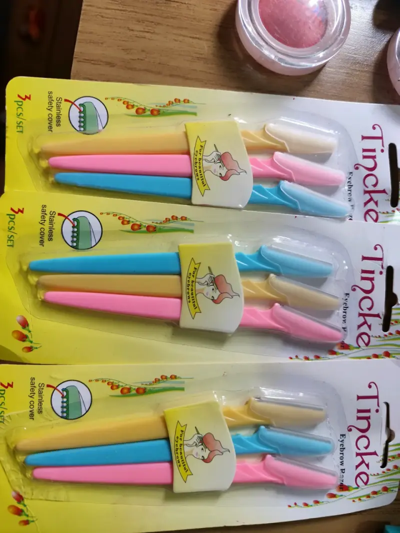 Set de maquillaje Flower Secret y RMT - 5