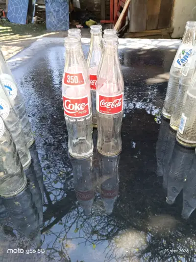 Botellas ochentas vidrio vintage Coca-Cola y Vital - miniatura 1