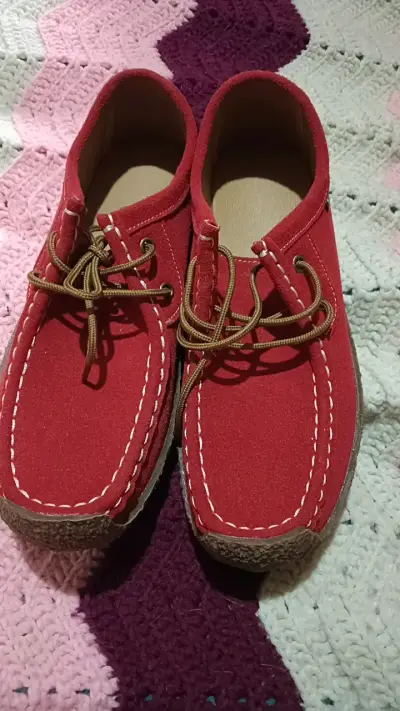 Zapatos mocasines rojos de tela - miniatura 1