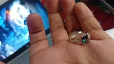 Anillo de plata con piedra preciosa - miniatura 2
