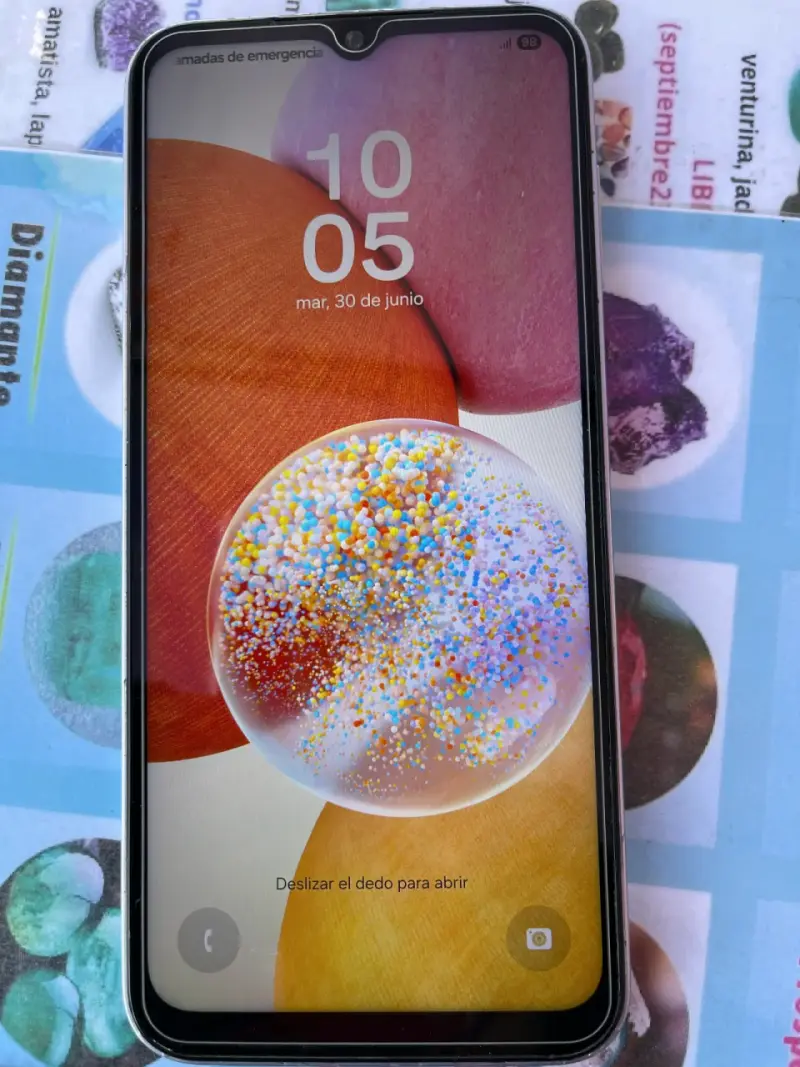 Samsung Galaxy A14 con triple cámara trasera - 3
