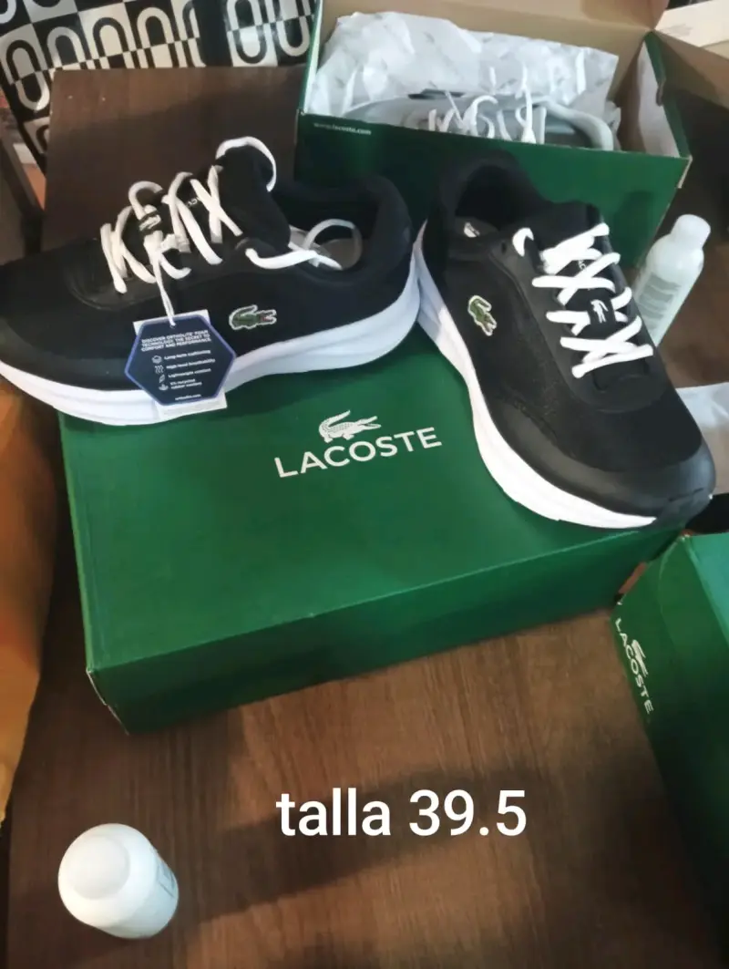 Zapatillas deportivas Lacoste para mujer en varios colores - 2