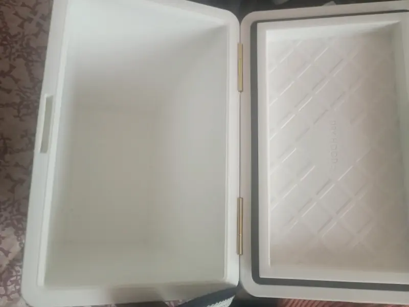 Cooler de Aluminio Dryhood Château Beige - 2