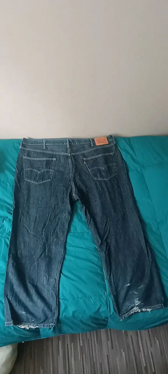 Jeans Levis, con detalle en la basta - 2