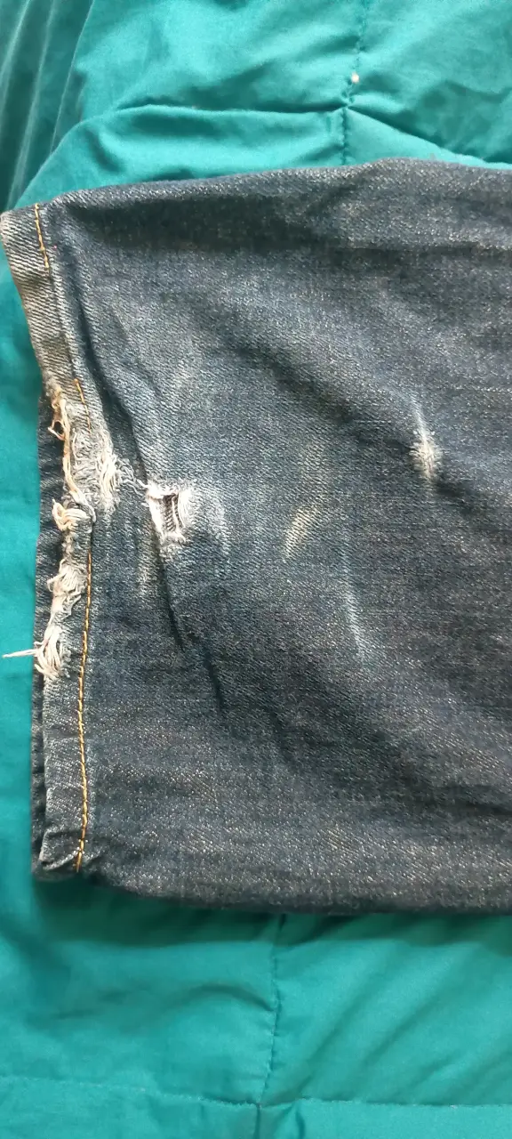 Jeans Levis, con detalle en la basta - 3