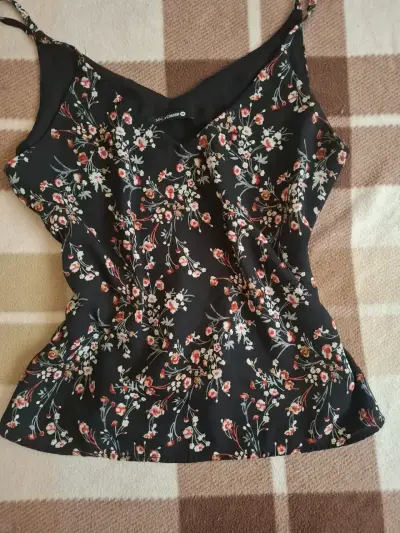 Blusa de tirantes floral MNL x Corona - miniatura 1