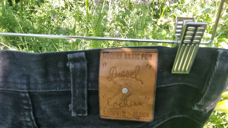 Jeans negros Diesel para hombre - 3