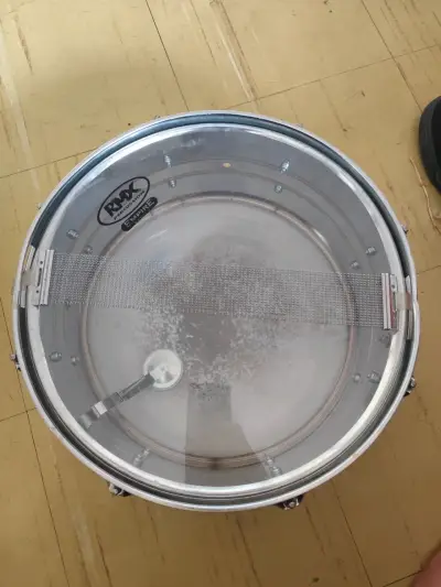 Caja con parches RMX 14" mas llave de afinación - miniatura 3