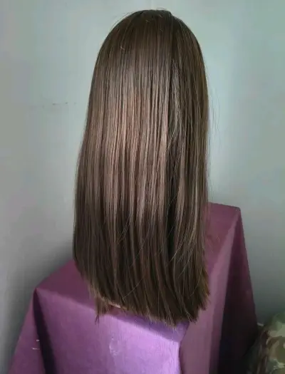 Peluca de cabello liso castaño oscuro - miniatura 3