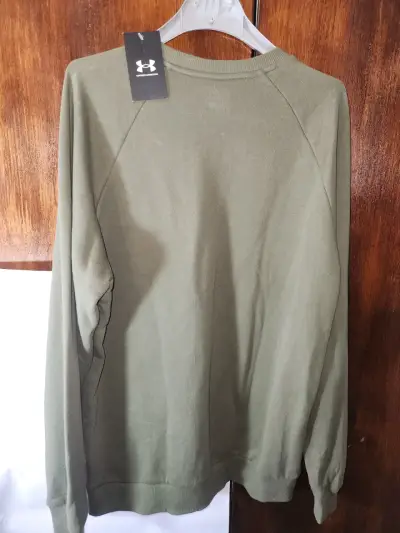 Polerón verde Under Armour para hombre L Nuevo - miniatura 1