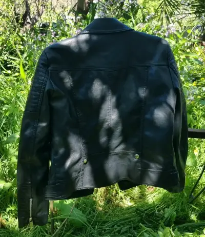 Chaqueta de cuero negra Vero Moda para mujer - miniatura 4
