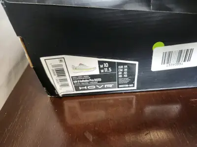 Zapatillas  Under Armour HOVR NUEVAS TALLA 10 USA - miniatura 2
