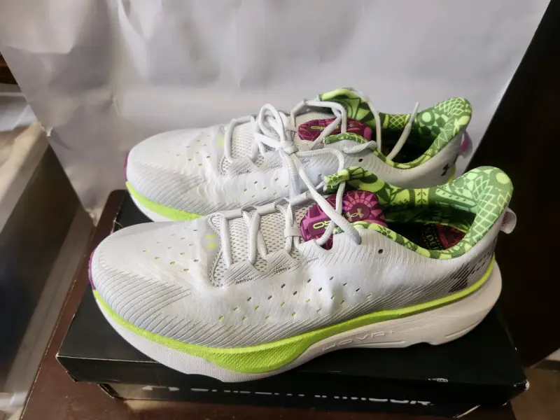 Zapatillas  Under Armour HOVR NUEVAS TALLA 10 USA - 3