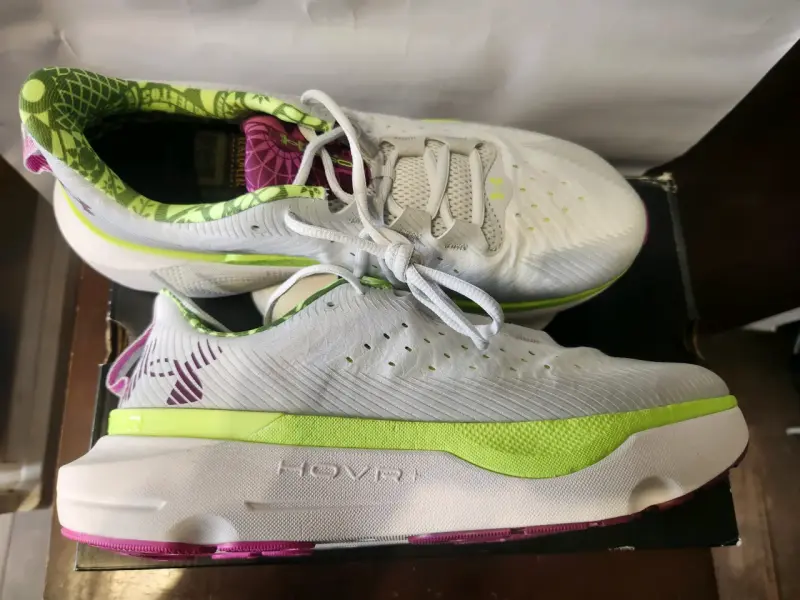 Zapatillas  Under Armour HOVR NUEVAS TALLA 10 USA - 6