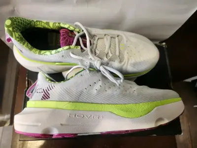 Zapatillas  Under Armour HOVR NUEVAS TALLA 10 USA - miniatura 6