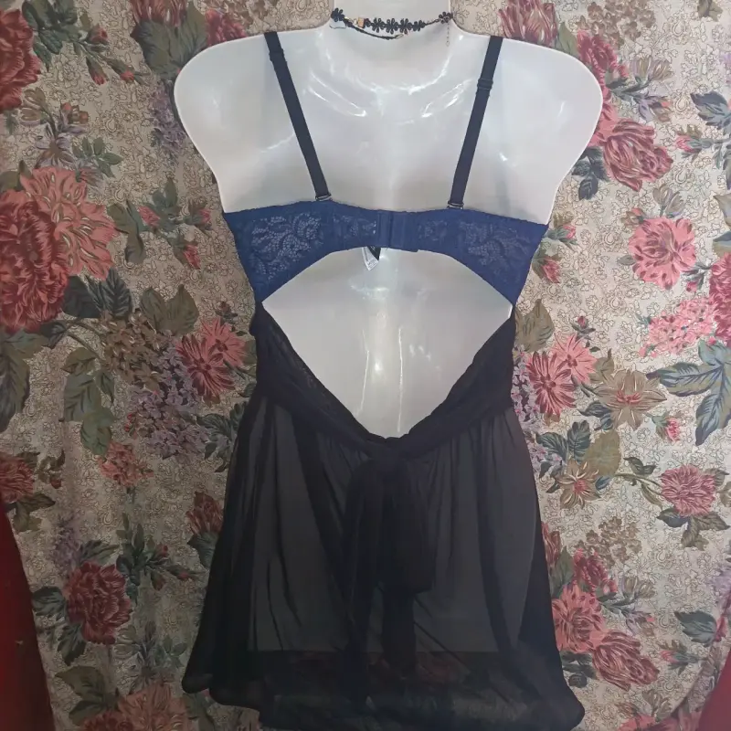 Babydoll de encaje azul y negro transparente - 4