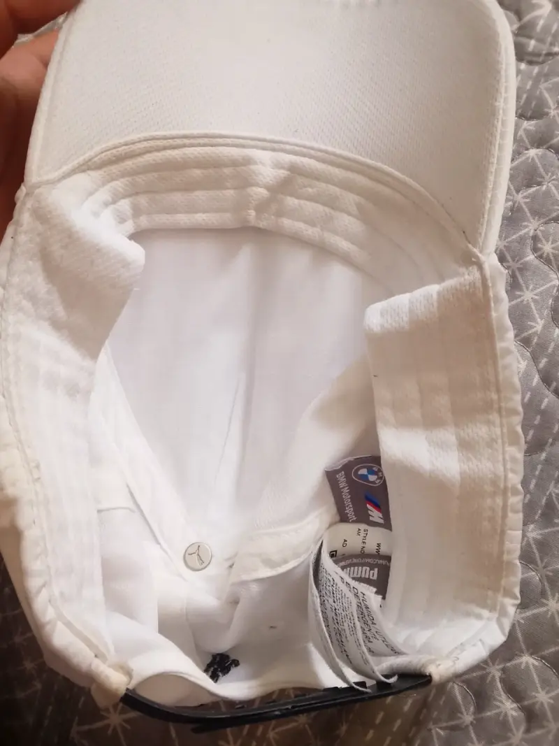 Gorra blanca BMW y Puma con logo bordado - 4
