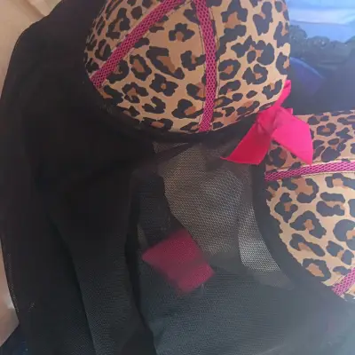 Babydoll de encaje negro con estampado animal print - miniatura 3