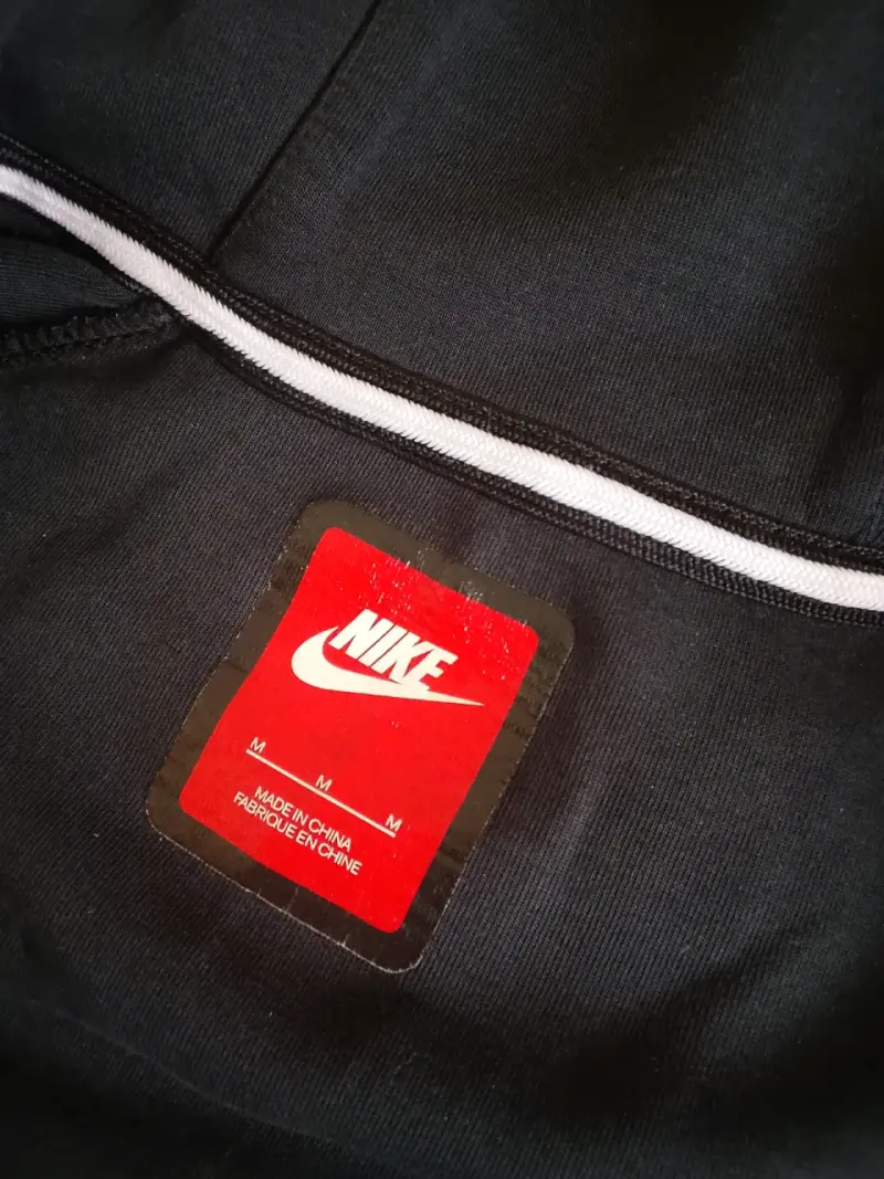 Nike Tech Flex - 4