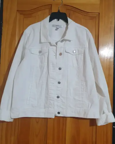 Chaqueta de mezclilla blanca para mujer talla L - miniatura 1