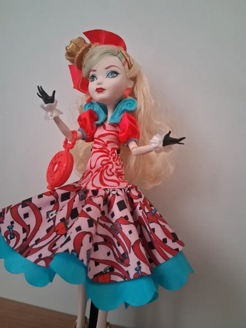MuñecaEver After High Apple White WayTooWonderland - 2