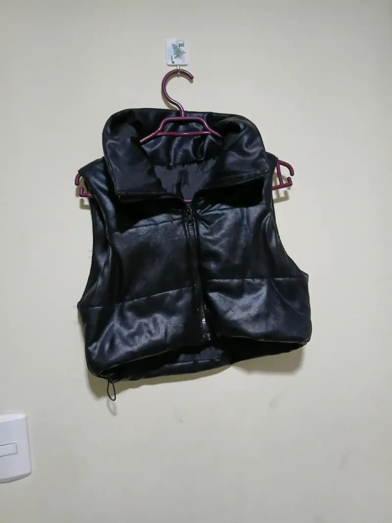 Chaqueta de cuero sintético con forro de borrego - 3