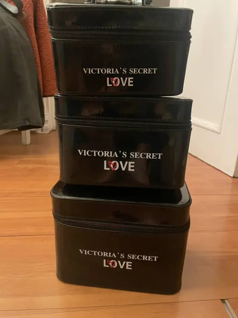 Set de neceseres Victoria's Secret Love - 2