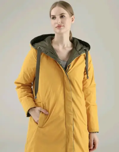 Abrigo reversible acolchado verde y amarillo - miniatura 4