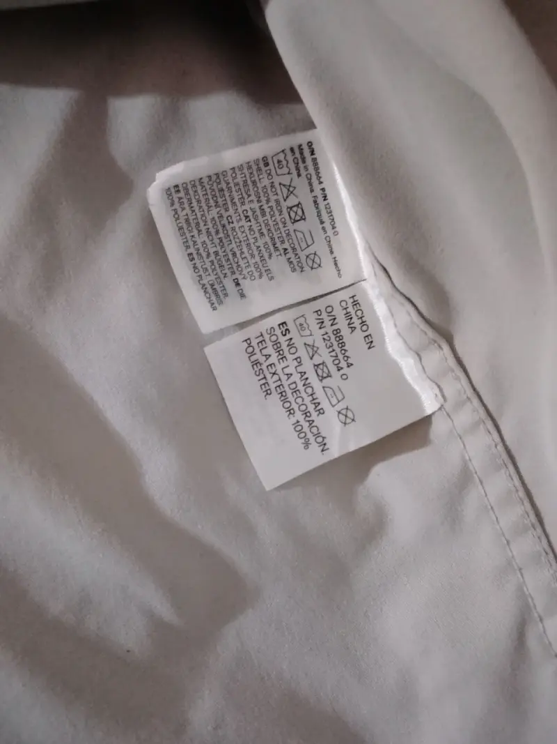 Camisa blanca de hombre H&M con bolsillos - 3