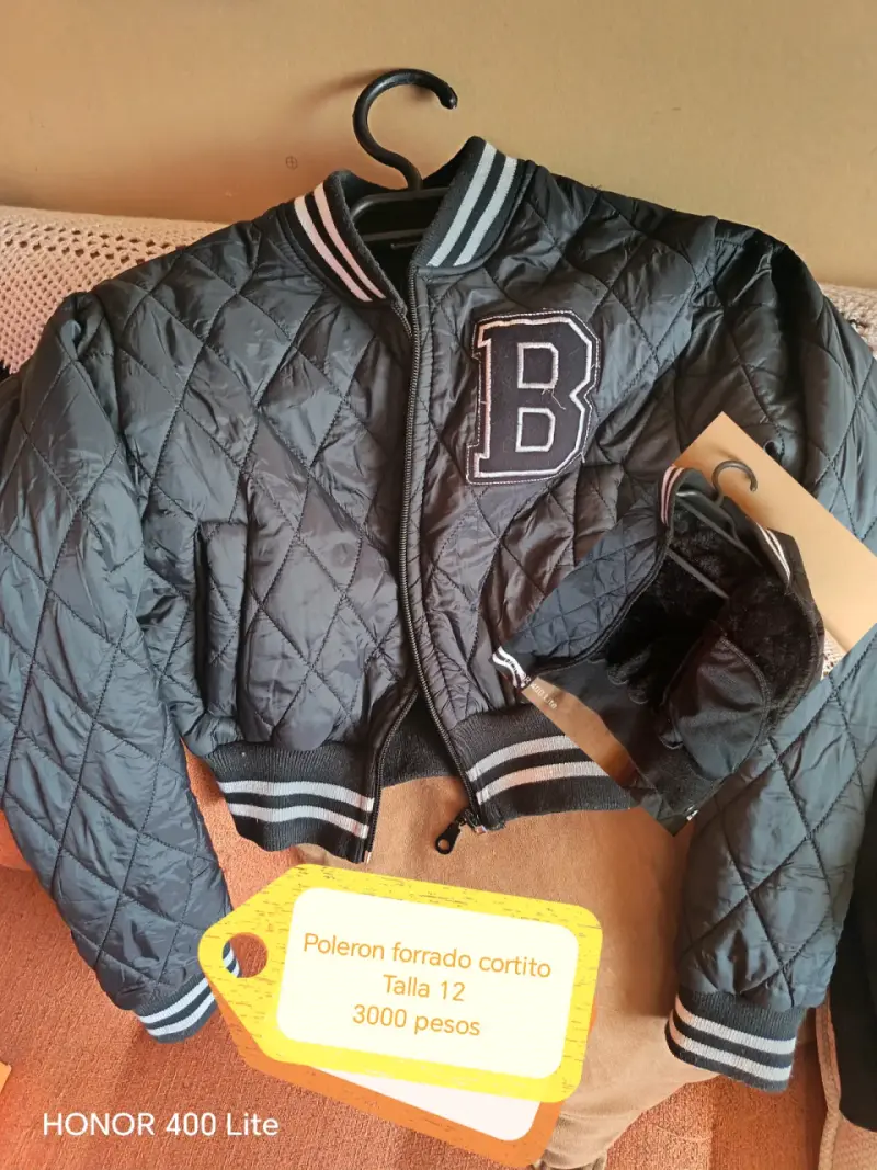 Se vende ropa de segunda mano - 6