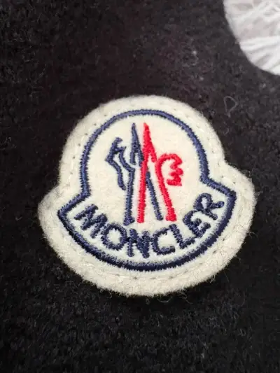 Suéter de lana Moncler negro con logo - miniatura 3