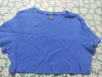 Polera azul de manga corta Shein talla XL - miniatura 1