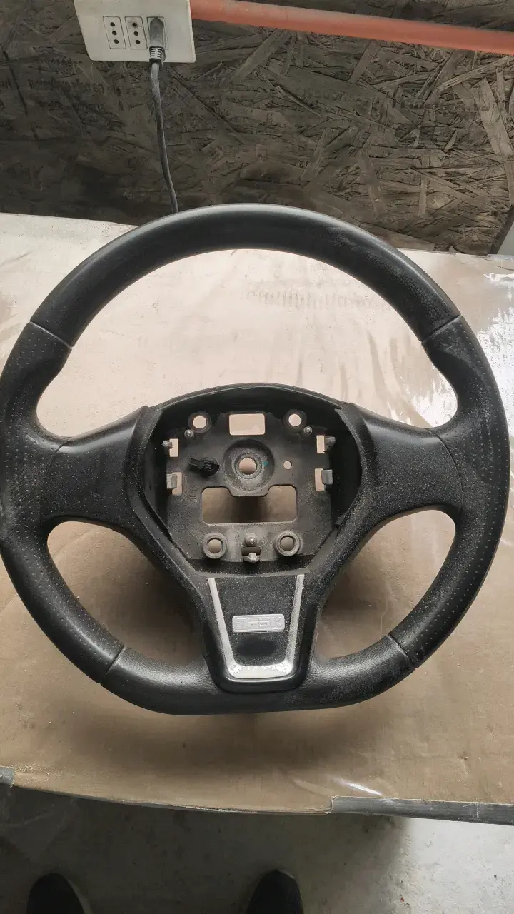 Volante deportivo DFSK GLORY 560 para auto