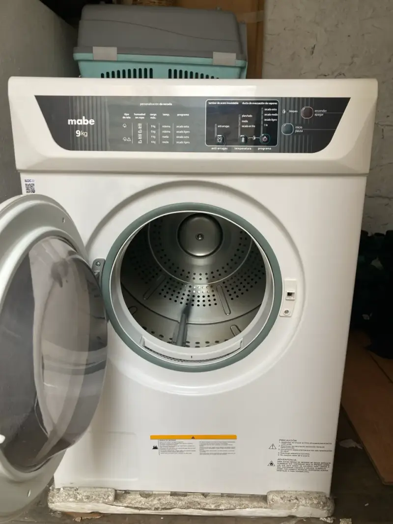 Secadora de Ropa Mabe 9 kg en Buen Estado - 1