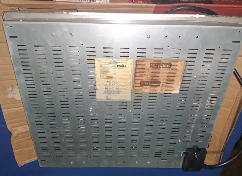 Encimera eléctrica Mabe de 4 quemadores - 3