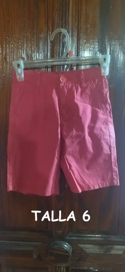 Shorts para niños  en rojo y azul - miniatura 1