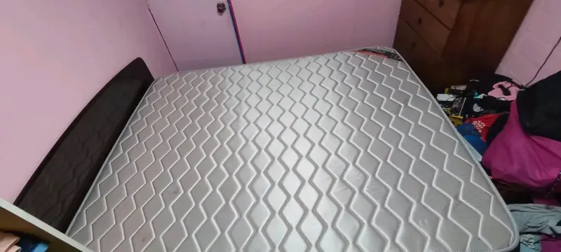 Cama de Dos Plazas Celta con Colchón y Mesita - 3