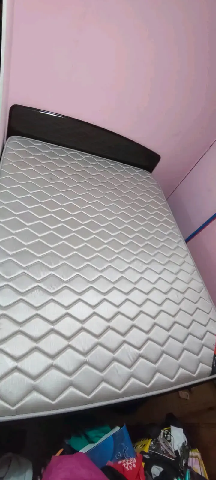 Cama de Dos Plazas Celta con Colchón y Mesita - 4