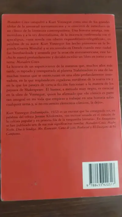 Libro 'Matadero Cinco' de Kurt Vonnegut - miniatura 2