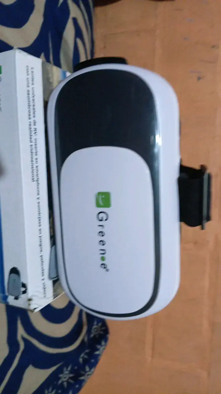 Lentes de Realidad Virtual 3D con Control Remoto - 2