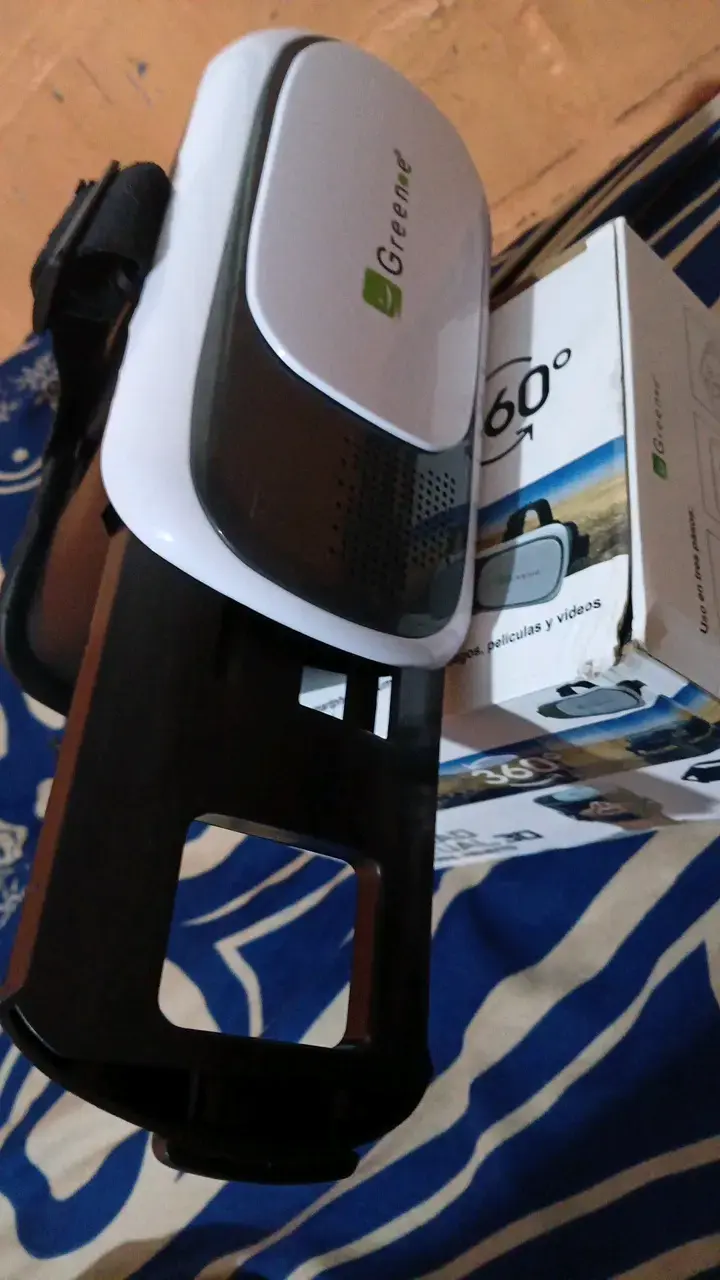 Lentes de Realidad Virtual 3D con Control Remoto - 3