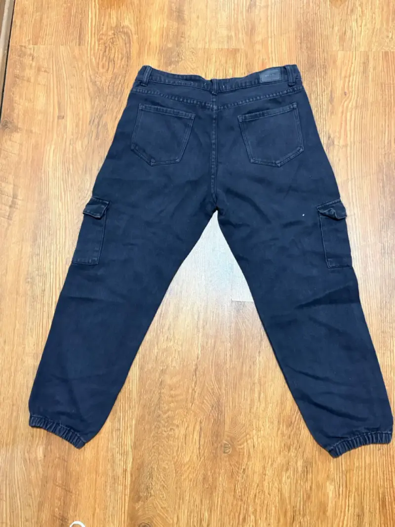 Pantalones cargo negrod - 2